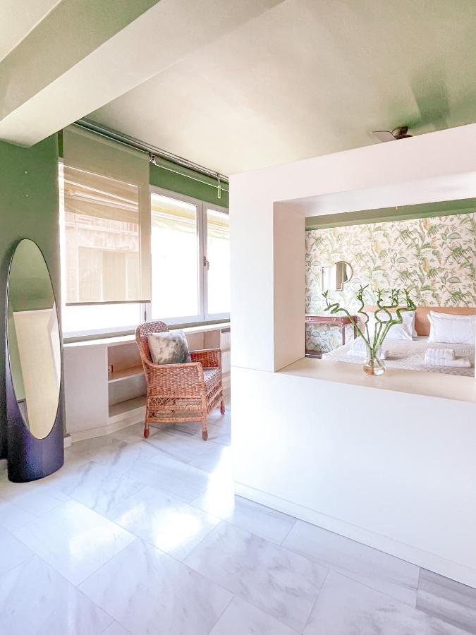 Loft 1 Bedroom Apartment In The Heart Of Athènes Extérieur photo